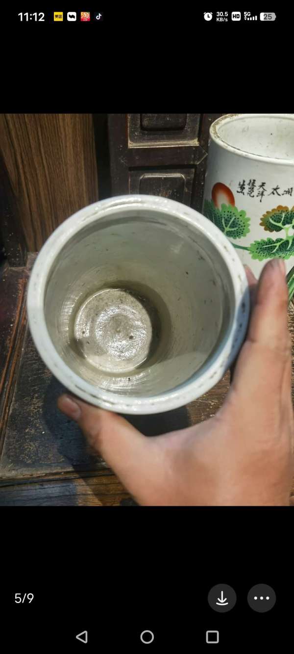 古玩陶瓷粉彩刷花三羊開泰帽筒真品鑒賞圖