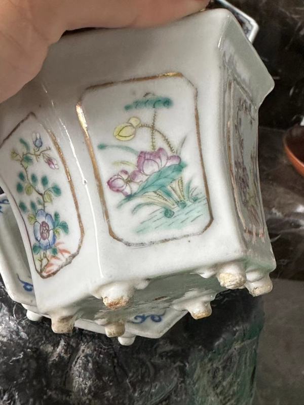 古玩陶瓷粉彩花盆真品鑒賞圖