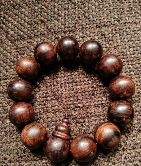 古玩雜項(xiàng)手串真品鑒賞圖