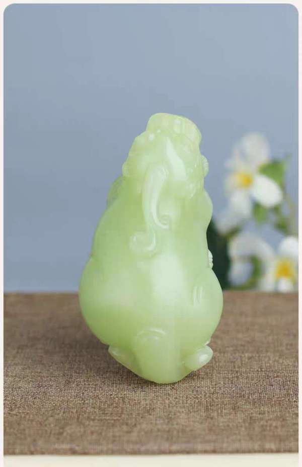 古玩玉器青玉貔貅真品鑒賞圖