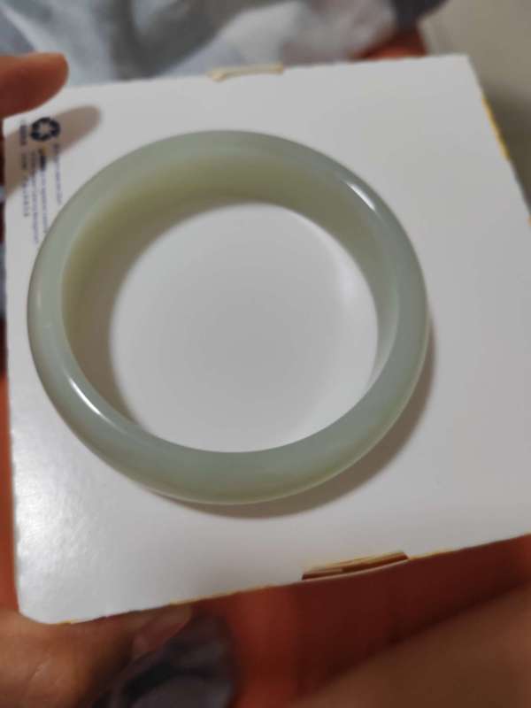 古玩玉器扁鐲子真品鑒賞圖