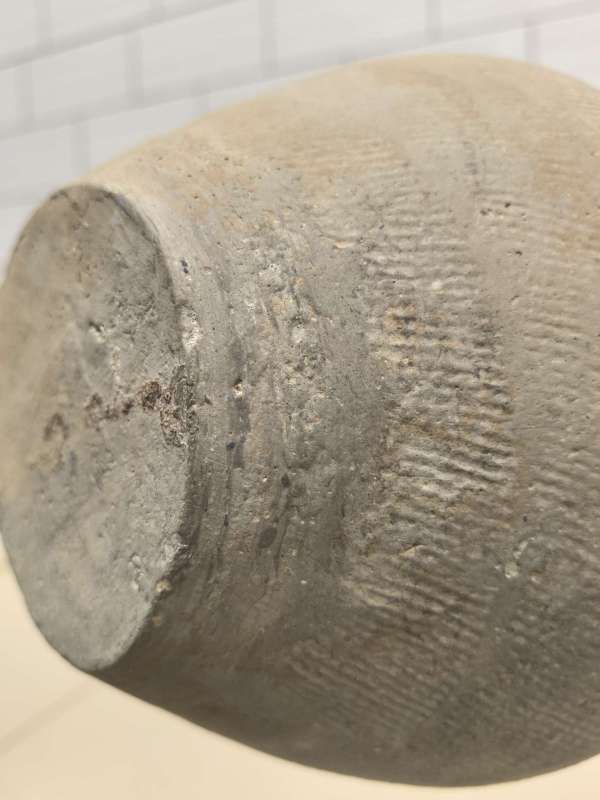 古玩陶瓷漢代陶罐真品鑒賞圖