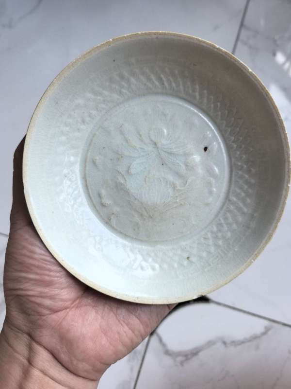 古玩宋代青白釉模印花卉紋盤真品鑒賞圖
