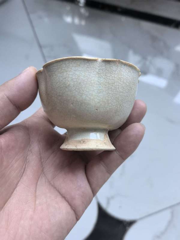 古玩陶瓷杯子真品鑒賞圖