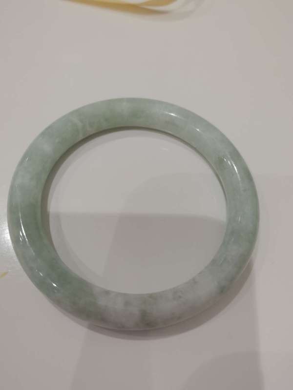 古玩陶瓷翡翠鐲子（酸洗）真品鑒賞圖