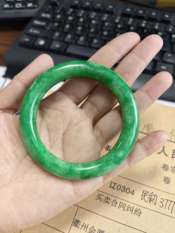 古玩玉器天然翡翠手鐲真品鑒賞圖