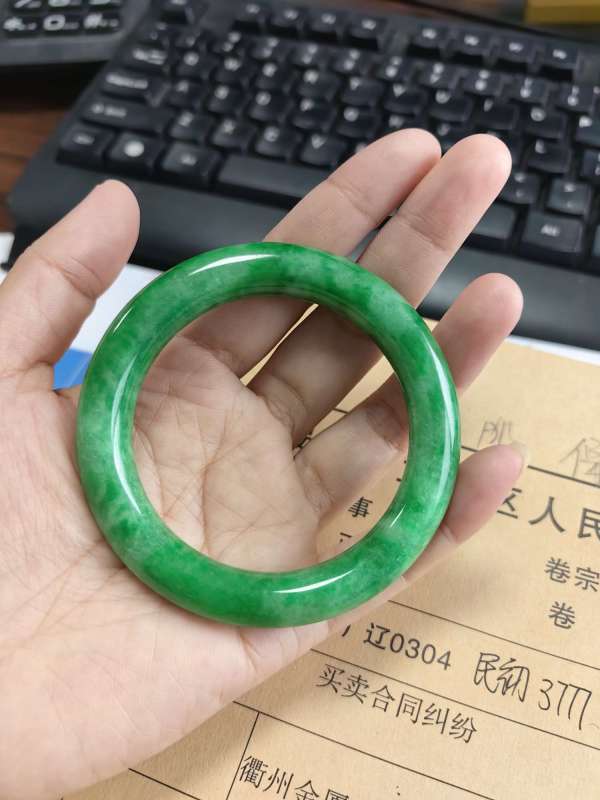 古玩玉器天然翡翠手鐲真品鑒賞圖