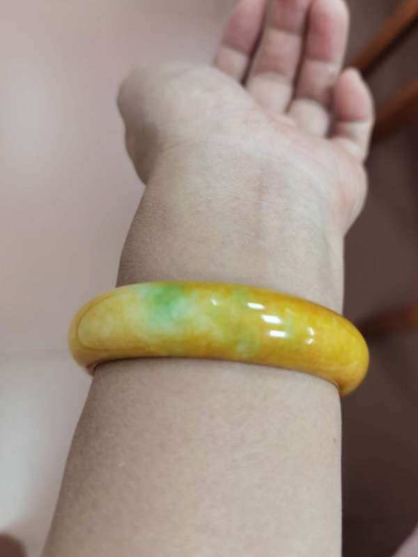 古玩玉器天然黃翡手鐲真品鑒賞圖