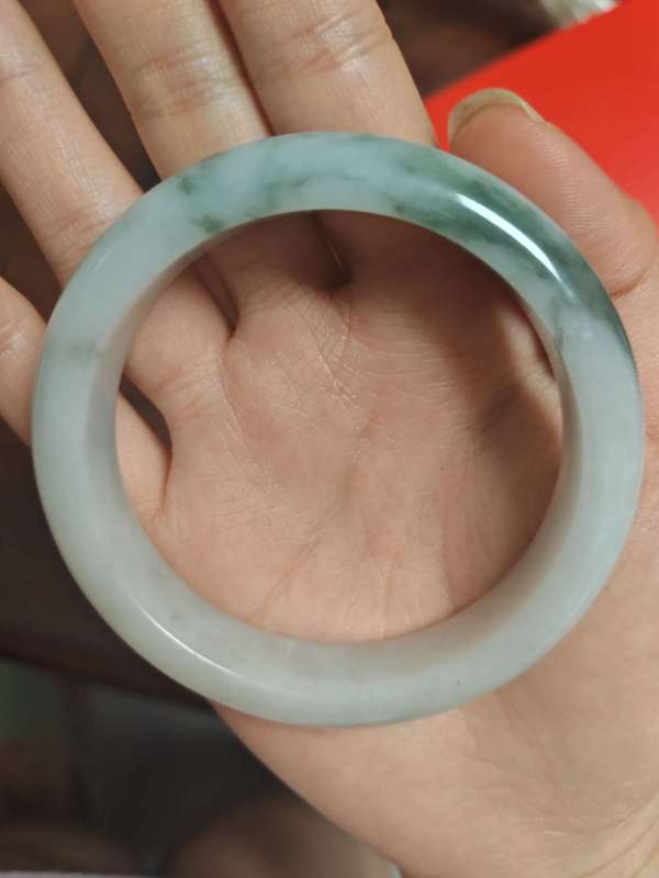 古玩玉器手鐲真品鑒賞圖