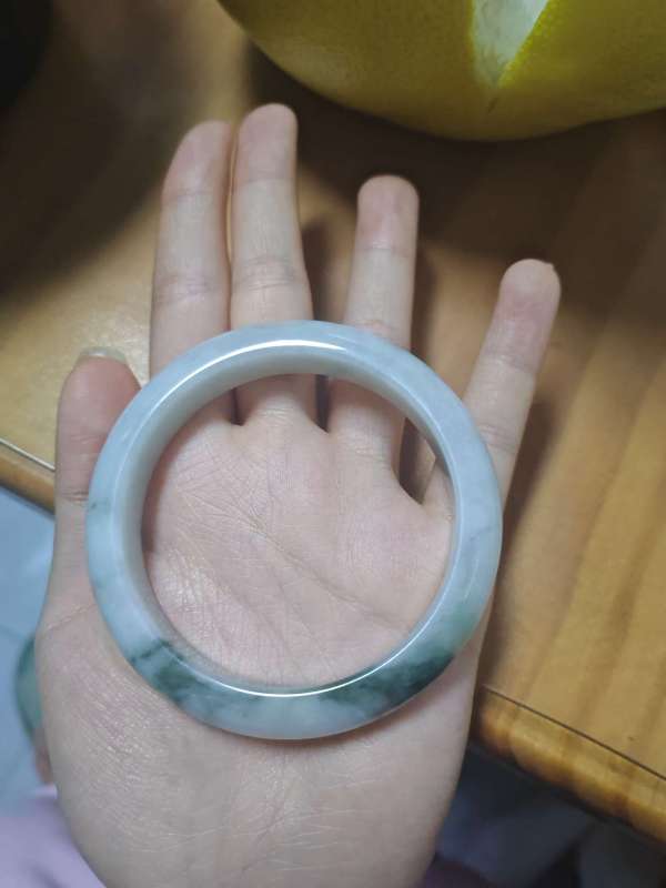 古玩玉器手鐲真品鑒賞圖