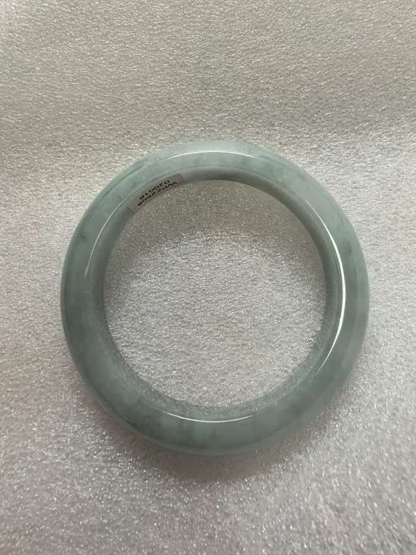 古玩玉器翡翠手鐲真品鑒賞圖