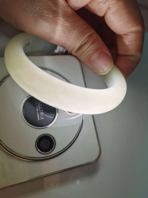 古玩玉鐲真品鑒賞圖