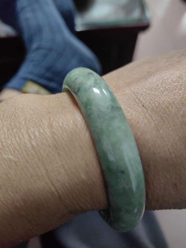 古玩翡翠手鐲真品鑒賞圖