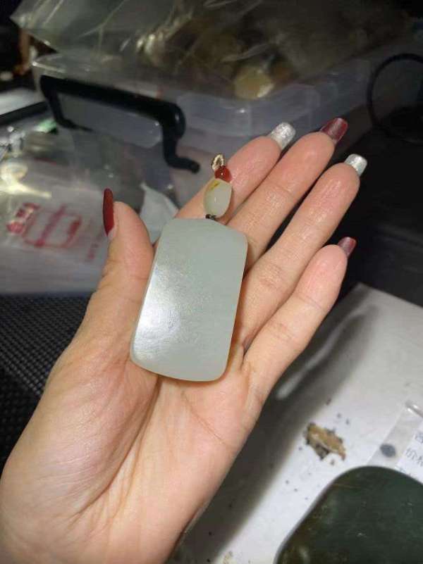 古玩陶瓷當代 和田玉牌真品鑒賞圖