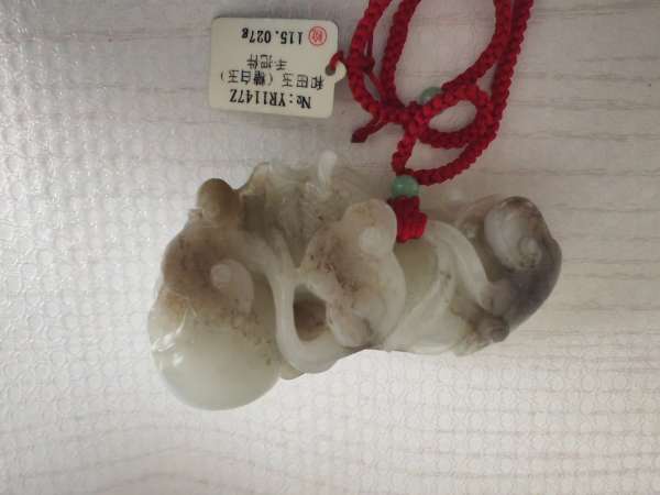 古玩和田玉雕件真品鑒賞圖